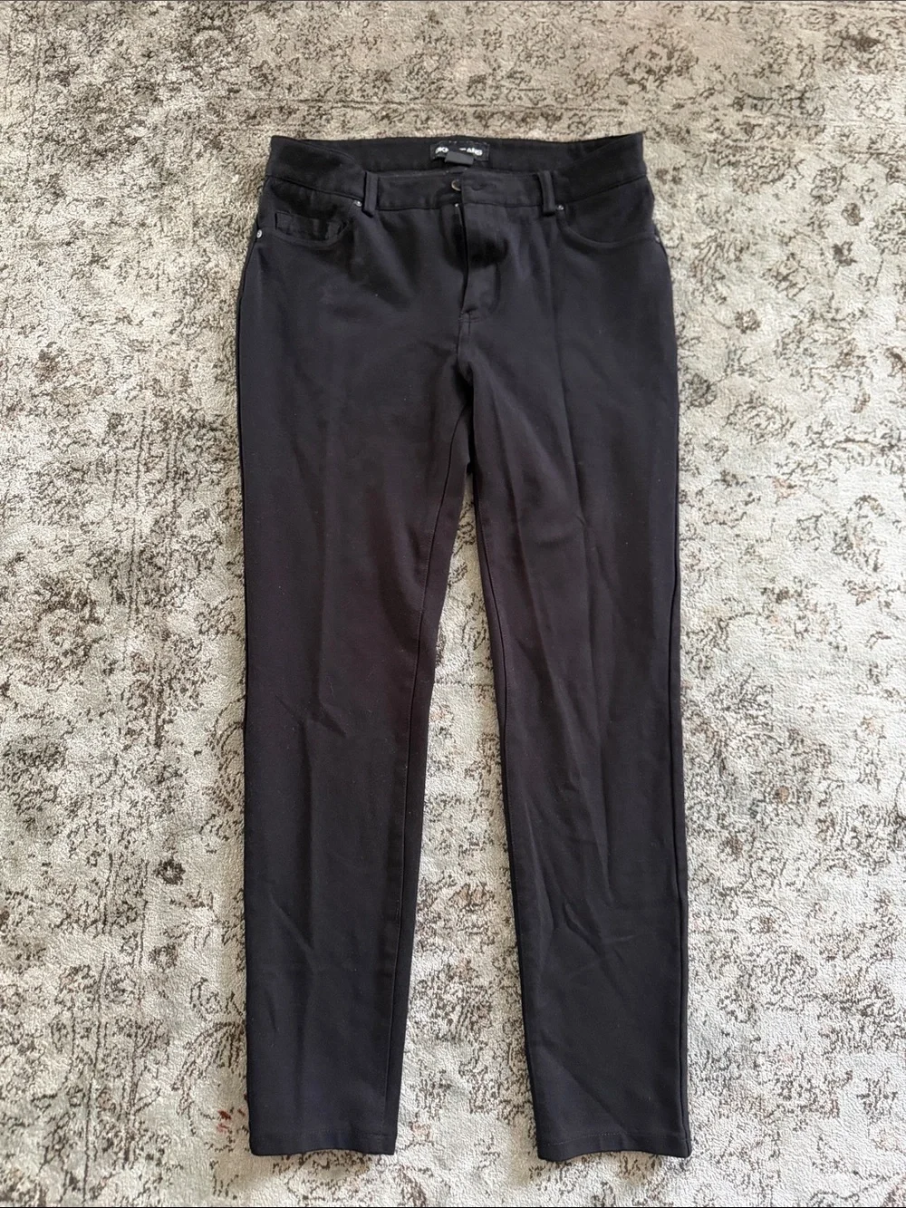 DKNY Black Skinny Stretch Jeans for Women